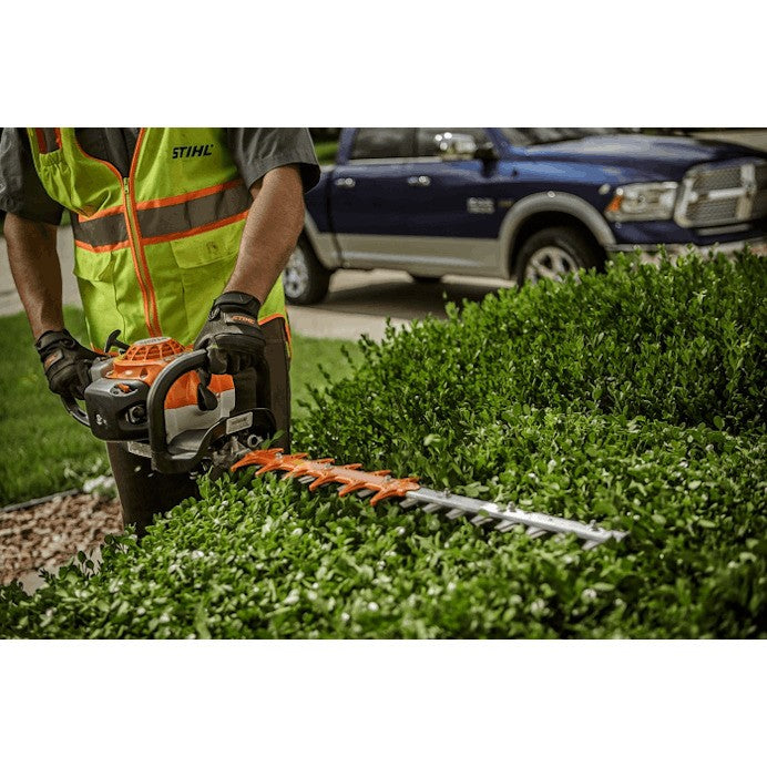 STIHL® HS 82 T‑Z – 24in Gas Hedge Trimmer | 22.7cc STIHL® Engine